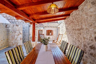 House Ana Grgurici by Villas Guide