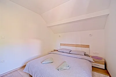 Holiday Home Lipa by Villas Guide