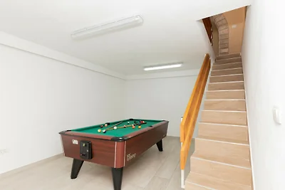 Apartman Mia 7 - Omiš by Villas Guide
