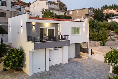 Villa Klara - Makarska by Villas Guide