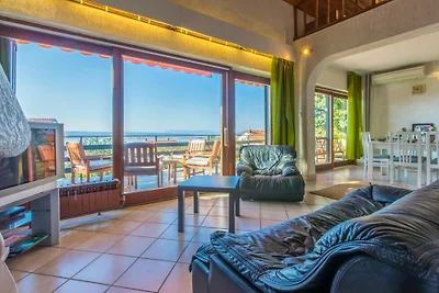 Villa Dramalj Queen by Villas Guide