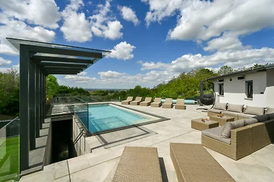 Villa Lady Berga by Villas Guide