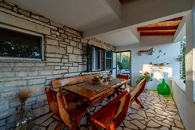 Holiday Home Sanja by Villas Guide