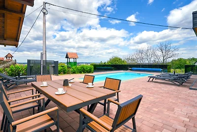 Villa Luna - Ludbreg by Villas Guide