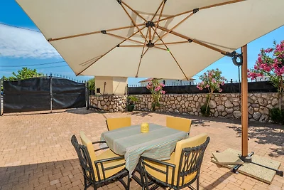 Holiday Home Capella - Rab by Villas Guide