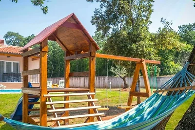 Villa Leona by Villas Guide