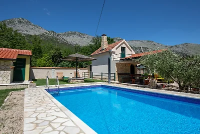 Country house Desne by Villas Guide