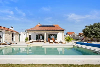 Villa MilaMar by Villas Guide