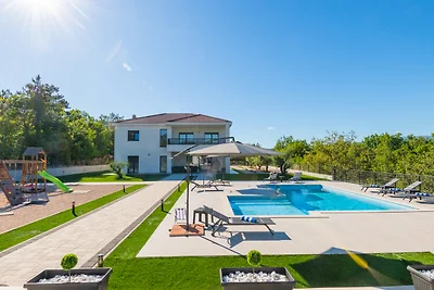 Villa Lea-Makarska by Villas Guide