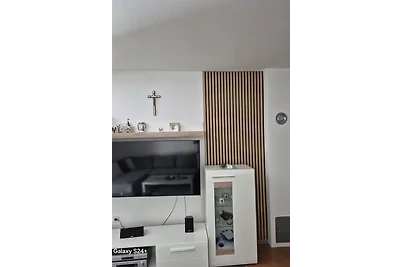 Apartman Komsic by Villas Guide