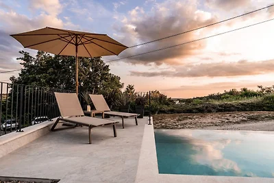 Villa Venta by Villas Guide