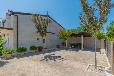 Villa Ivana-Makarska by Villas Guide