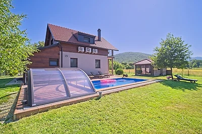 Villa Debelo Brdo by Villas Guide