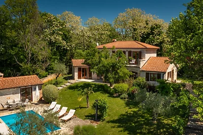 Villa Cehici by Villas Guide