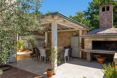 Villa Dila by Villas Guide