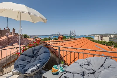 Pula Bay View apartment by Villas Guide