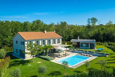 Villa Povetica by Villas Guide