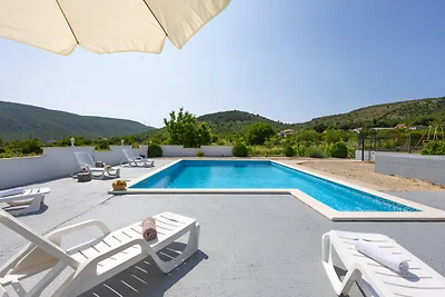 Holiday home Neda by Villas Guide
