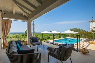 Villa Regina by Villas Guide