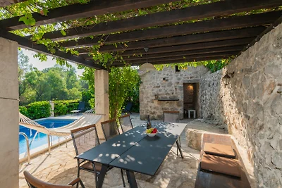 Villa Toni - Makarska by Villas Guide