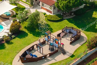 Villa Omo by Villas Guide