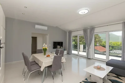 Villa Ivanova - Makarska by Villas Guide