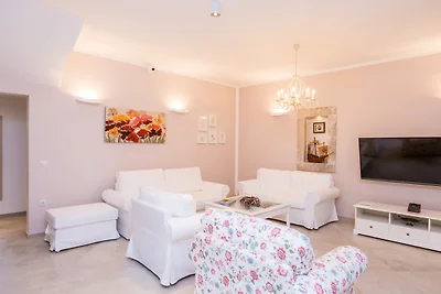 Villa Blue by Villas Guide