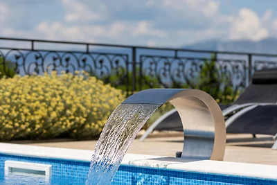 Villa Zarra by Villas Guide