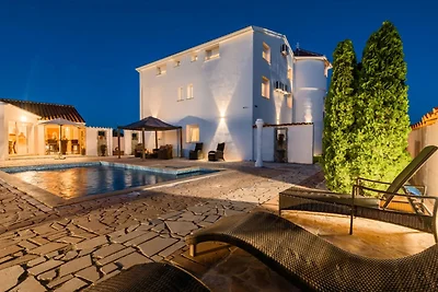 Vila Romani by Villas Guide