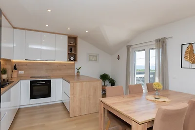 Home Sweet Home - Makarska by Villas Guide