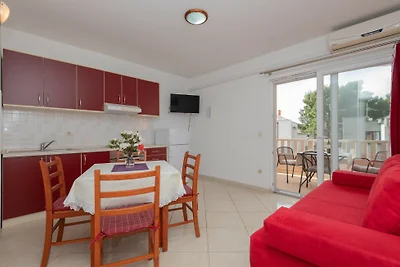 Apartman Erstic 1 - Baška Voda by Villas...