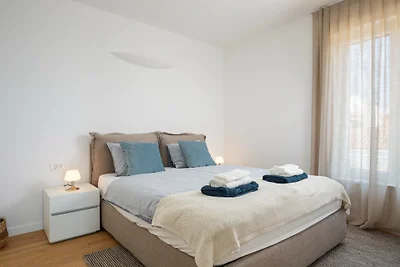 B&M Apartments Novigrad by Villas Guide