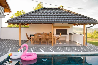 Villa Old Hills by Villas Guide