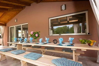 Villa Perhat by Villas Guide