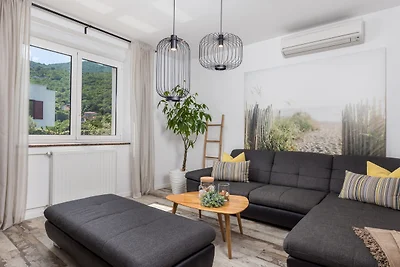 Villa Sušanj by Villas Guide