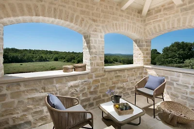 Villa Nevia by Villas Guide