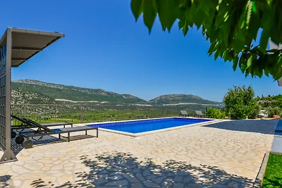 Villa Vega - Makarska by Villas Guide