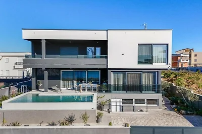 Sea View villa Medulin by Villas Guide