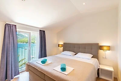 Villa Estera by Villas Guide