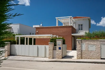 Villa Rafaelle by Villas Guide