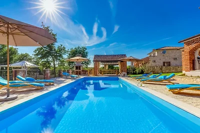 Villa Olea - Višnjan by Villas Guide