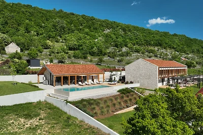 Villa Terra Moro - Split by Villas Guide