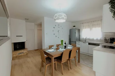 Villa Bradat by Villas Guide