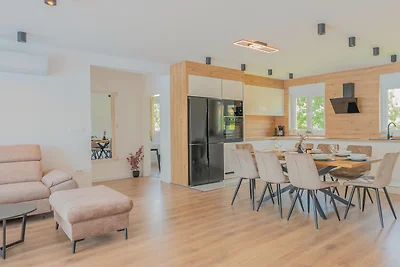 Villa Kristina - Makarska by Villas Guide