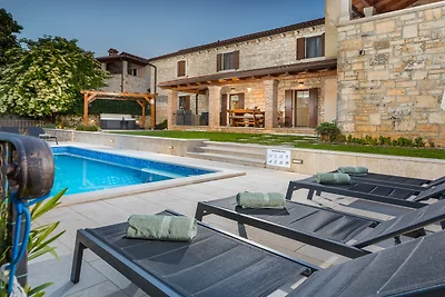 Villa Stara Hiža by Villas Guide