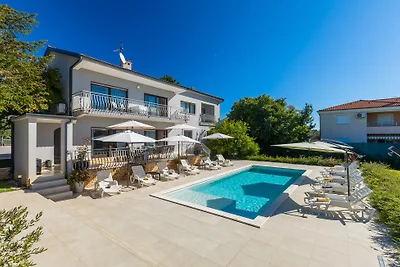 Villa Magnolia by Villas Guide