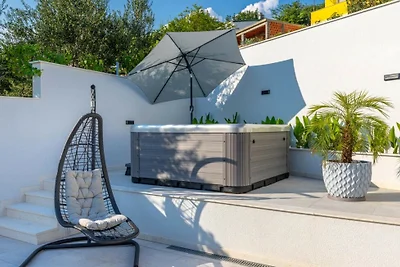 Villa Sun View by Villas Guide
