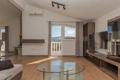 Villa Kaya - Makarska by Villas Guide