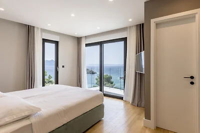 Villa Luce by Villas Guide