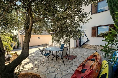 Villa Figs beachfront apartman 1 by Villas...